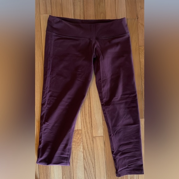 Lululemon Wunder Unders from 2010s in size 10 - Picture 4 of 4